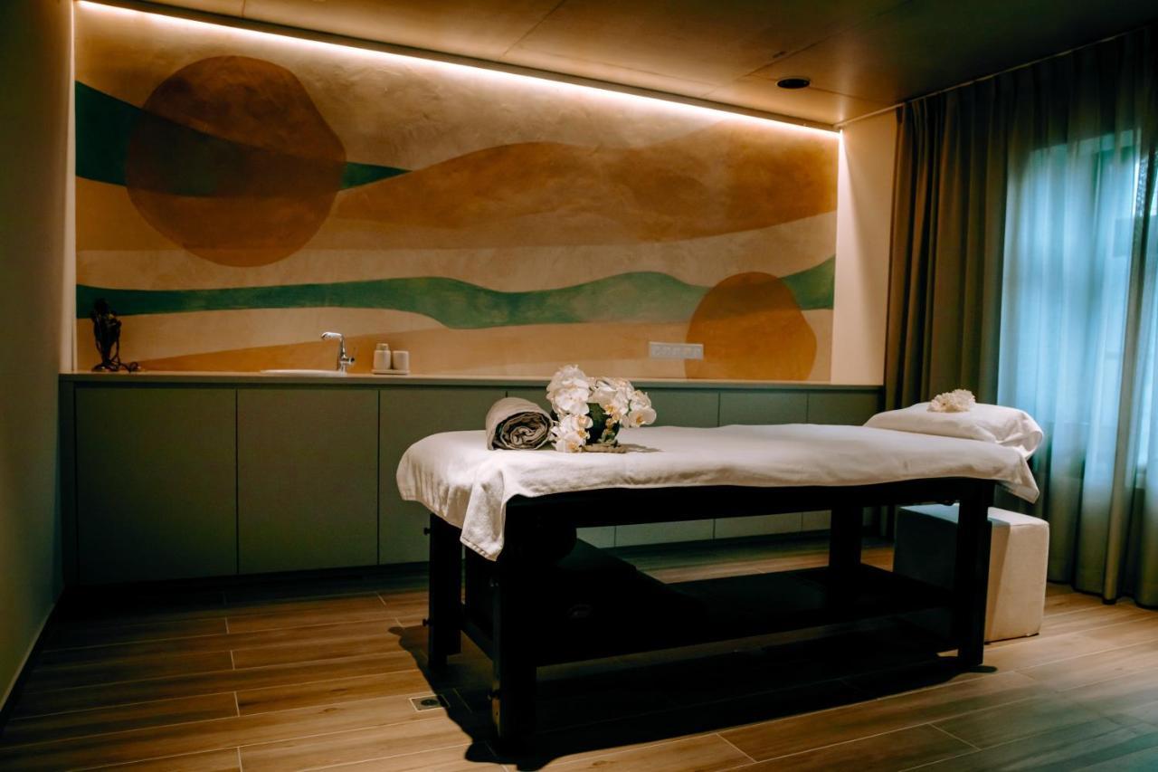 Ayuryoga Wellnesshotel Petegem Экстерьер фото